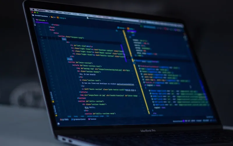Nulled vs GPL Plugins in 2025: Key Differences, Risks, and Comparison Table